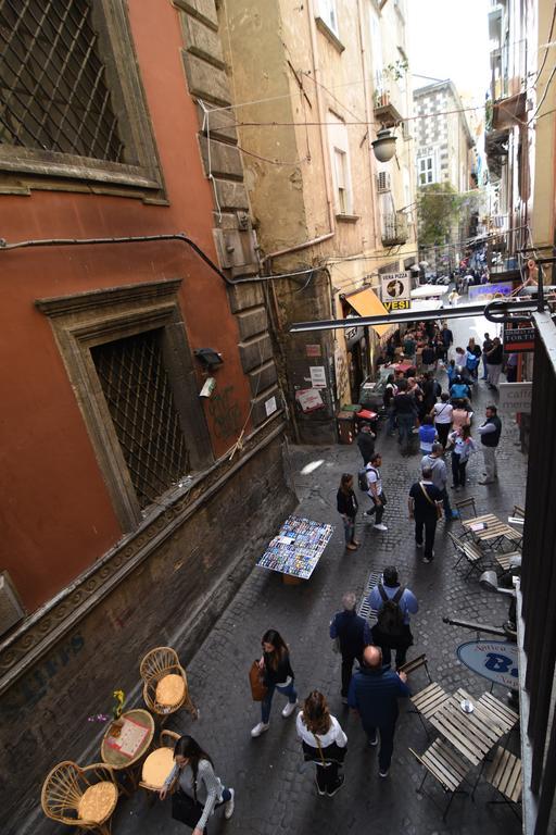 La Strada Parlata Hotell Napoli Eksteriør bilde